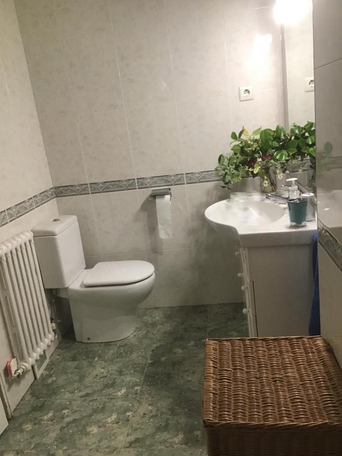 Superviews: Private Room with Bath, Parking & Netflix Bilbao Exterior photo